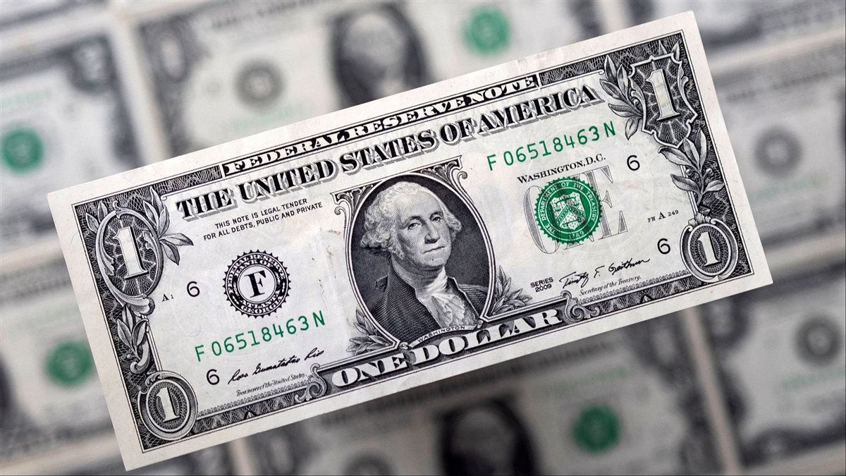سعر الدولار مقابل الجنيه في البنوك اليوم | الحق والضلال