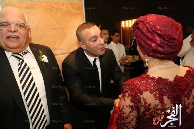 أحمد السقا بصحبة زوجته فى حفل زفاف عائلي صور